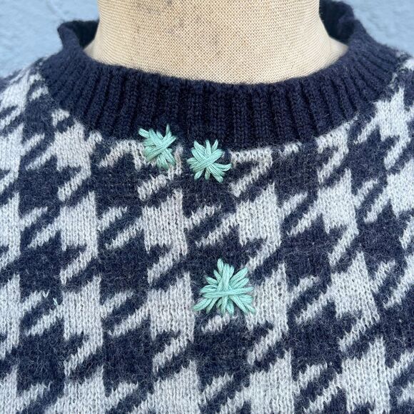 Pendleton Sweater Vest Upcycled Embroidered Eco Clothing Size Small - Picture 5 of 9